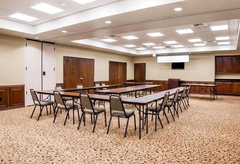 فندق Comfort Inn & Suites Henderson  Las Vegas