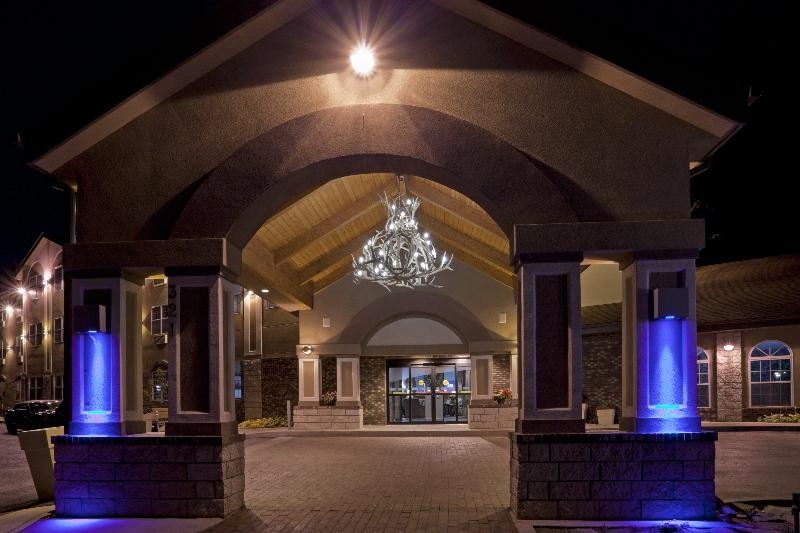 هتل Comfort Inn & Suites Mt. Rushmore