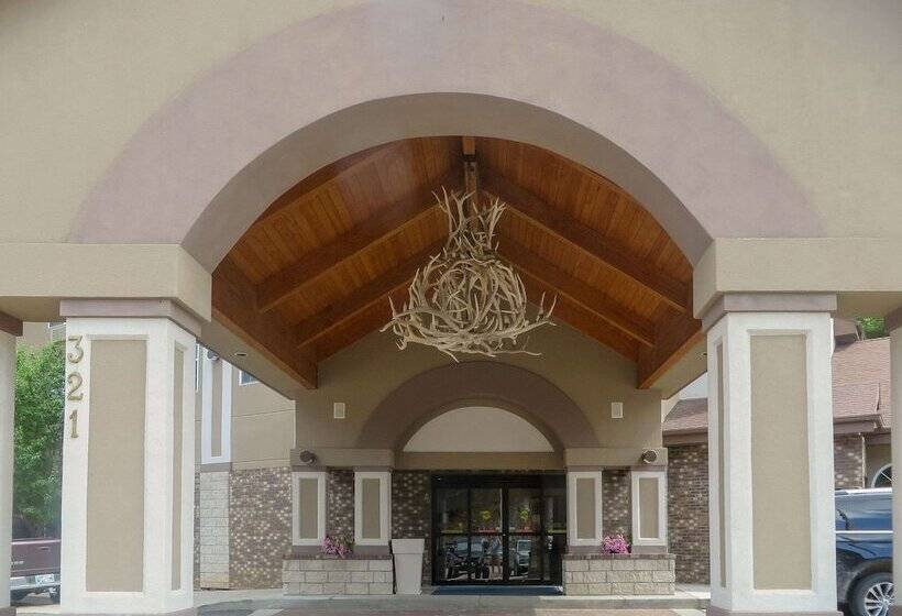 هتل Comfort Inn & Suites Mt. Rushmore