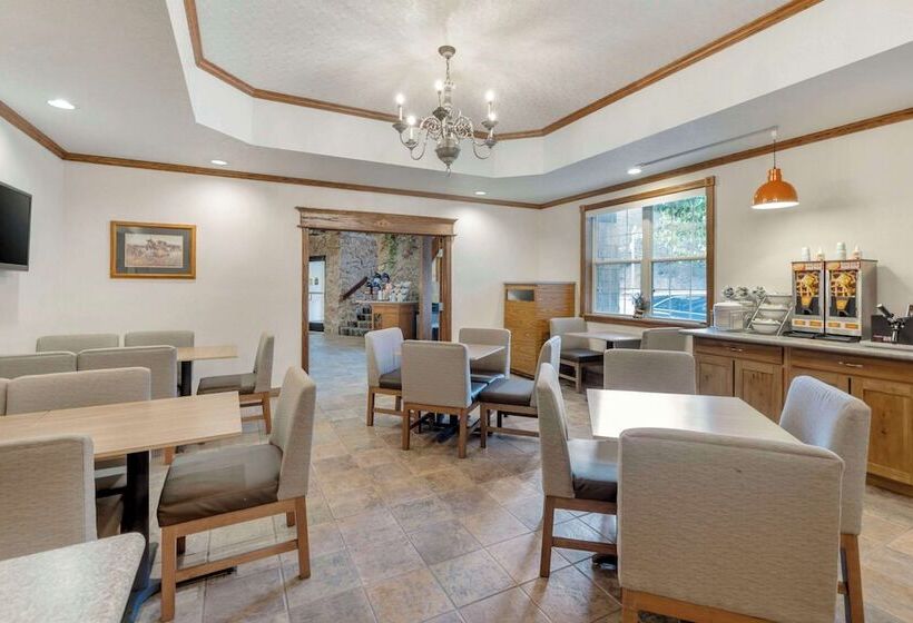 בית מלון כפרי Comfort Inn & Suites Mt. Rushmore