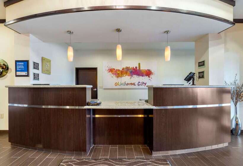 فندق Comfort Inn & Suites Oklahoma City West  I40