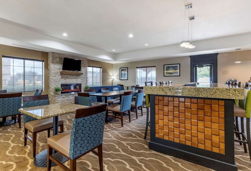 호텔 Comfort Suites Buda   Austin South