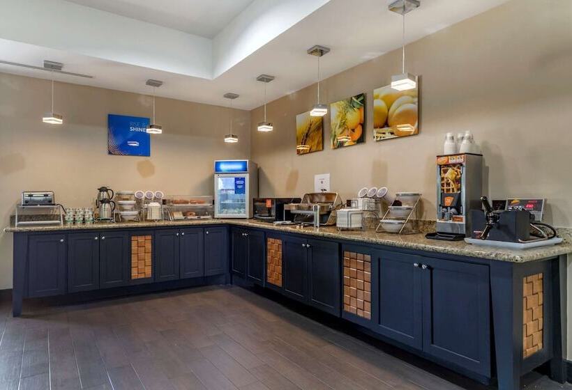 호텔 Comfort Suites Buda   Austin South