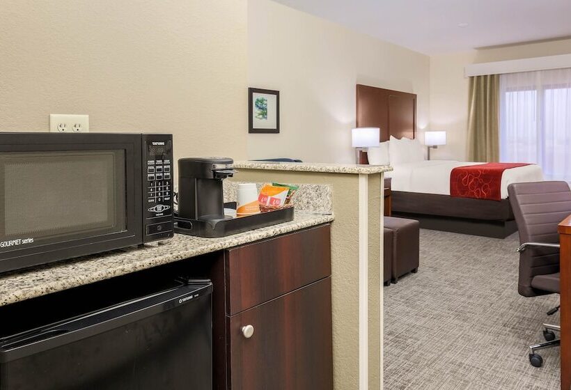 בית מלון כפרי Comfort Suites Dfw N Grapevine