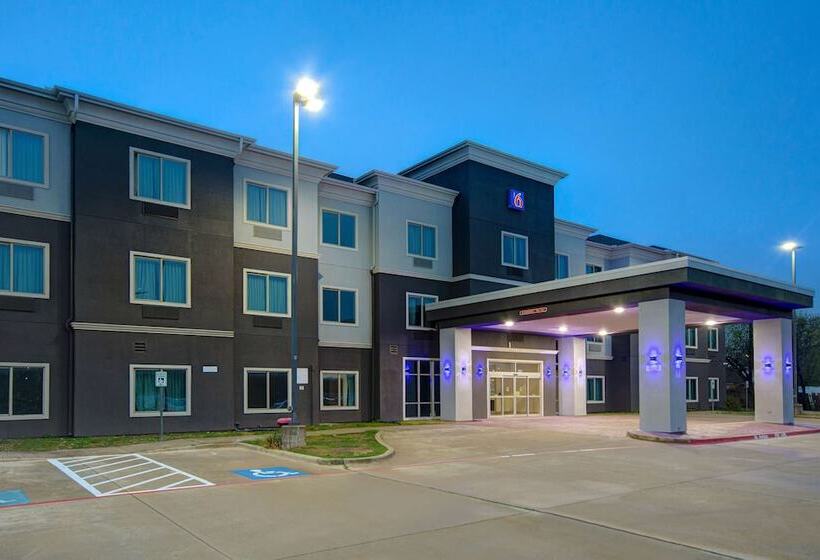 Motel 6 Fort Worth, Tx – I 35 & I 20