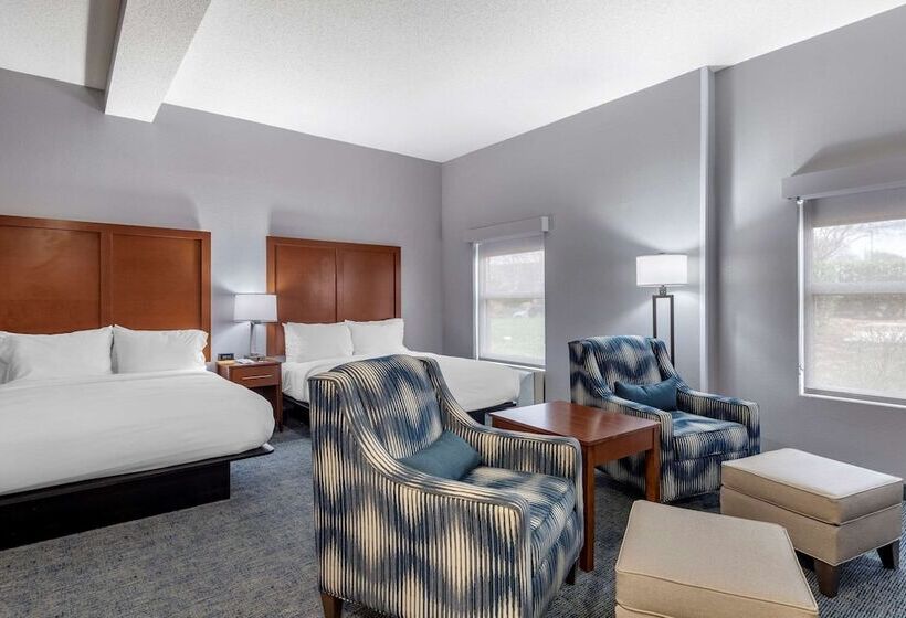 فندق Comfort Suites Near Birkdale Villagehuntersville