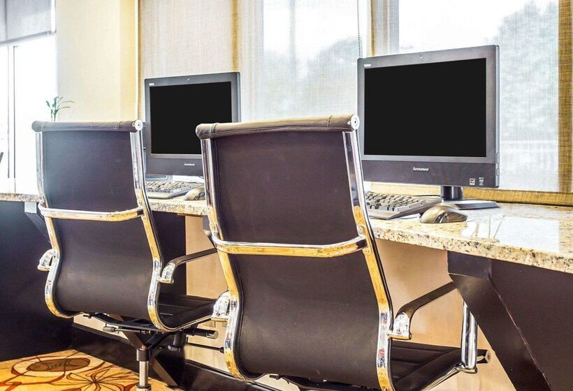 فندق Comfort Suites Rock Hill Manchester Meadows Area