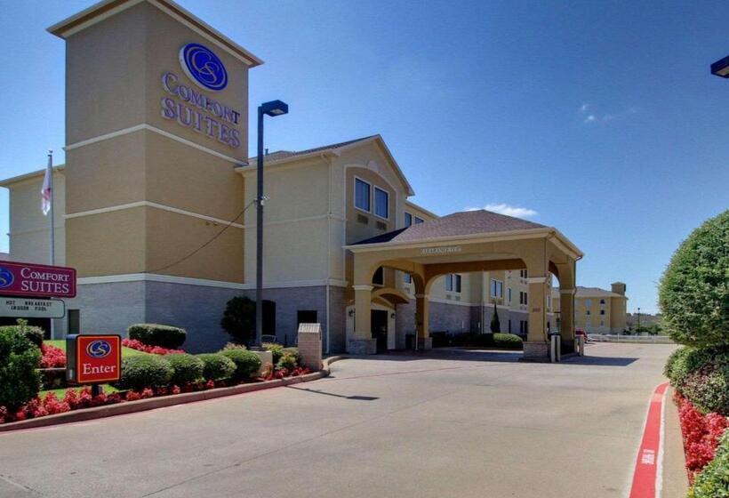 Отель Comfort Suites Tyler South