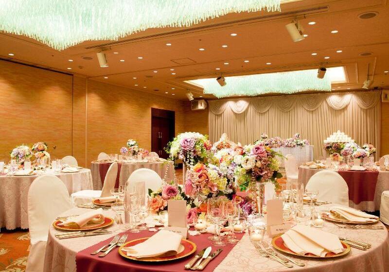 בית מלון כפרי Crown Palais Chiryu