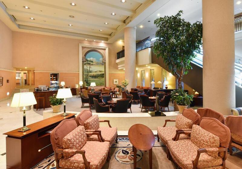 בית מלון כפרי Crown Palais Chiryu