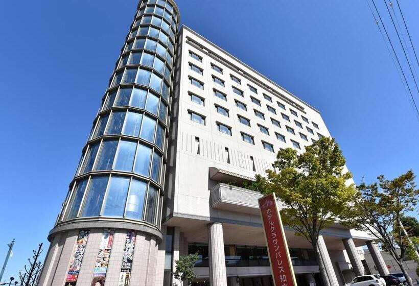 בית מלון כפרי Crown Palais Chiryu