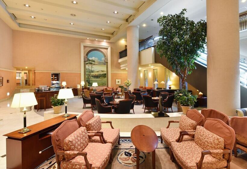 בית מלון כפרי Crown Palais Chiryu