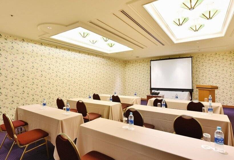 בית מלון כפרי Crown Palais Chiryu