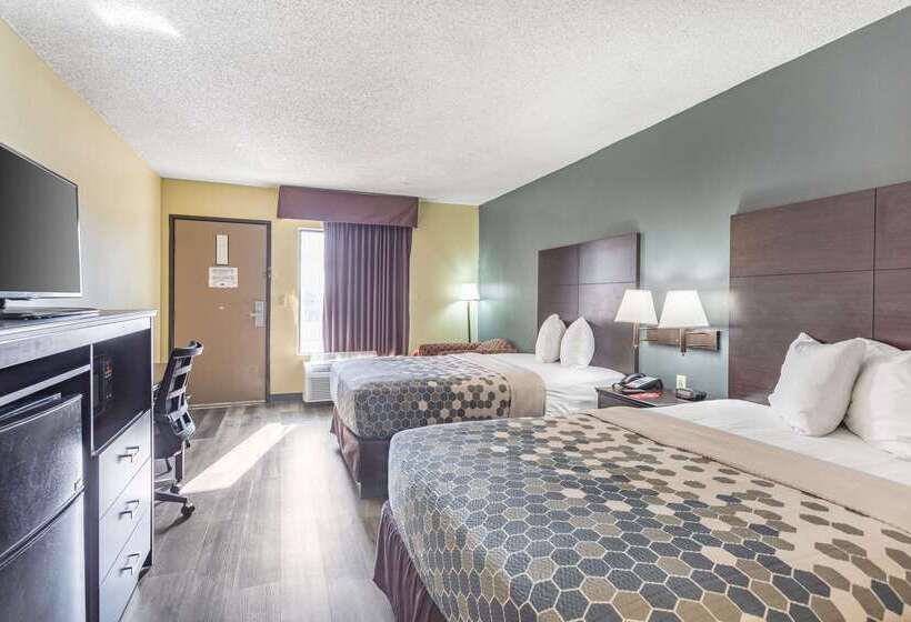 فندق Econo Lodge & Suites Clarksville