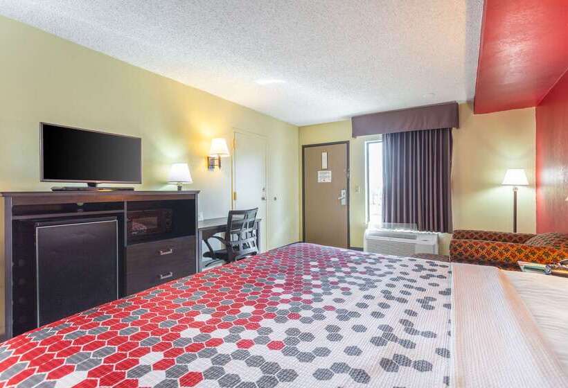فندق Econo Lodge & Suites Clarksville