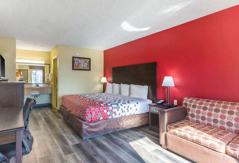 فندق Econo Lodge & Suites Clarksville