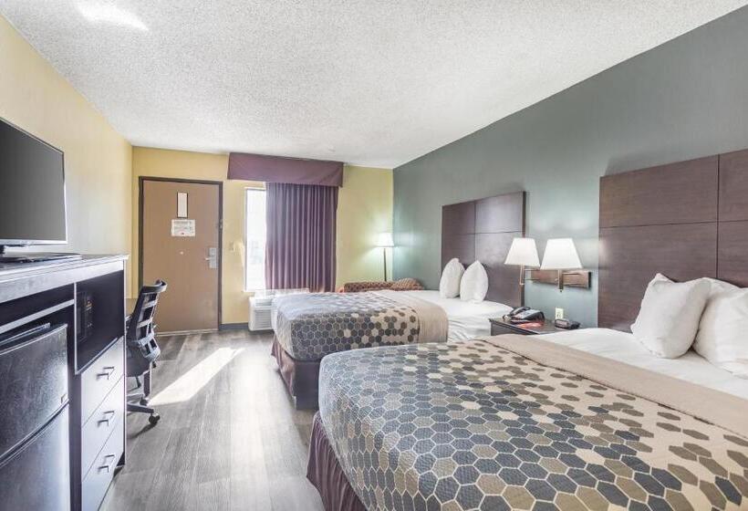 فندق Econo Lodge & Suites Clarksville