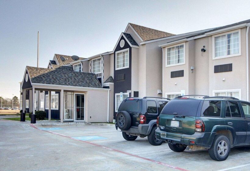 Отель Rodeway Inn & Suites Lewisville I 35