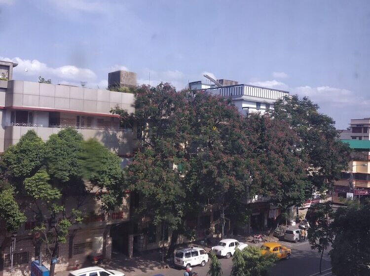 בית מלון כפרי Executive Tower