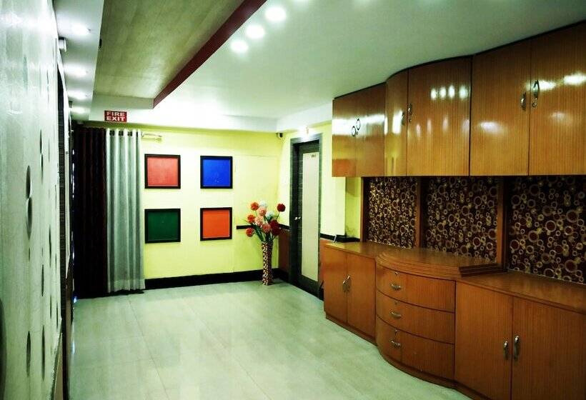 בית מלון כפרי Executive Tower