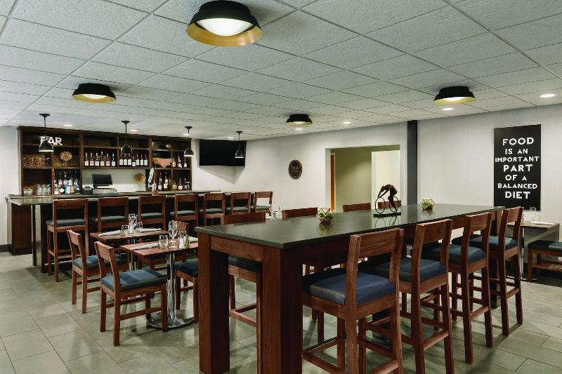 فندق Four Points By Sheraton Raleigh Arena