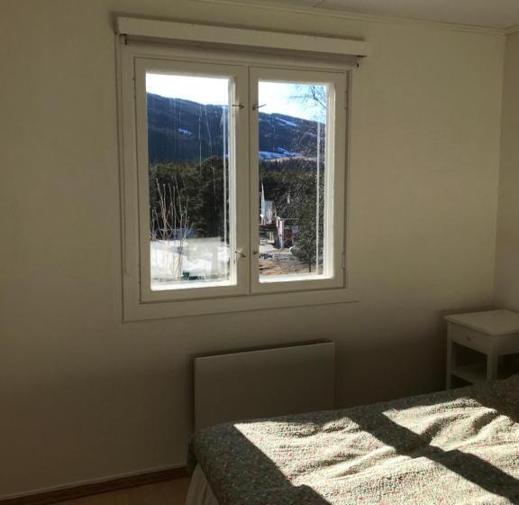 호텔 Furulund Pensjonat