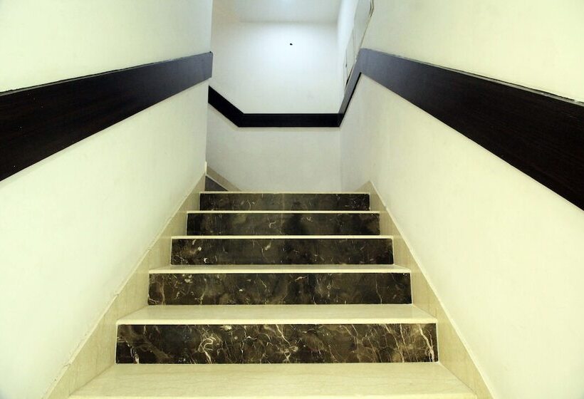 ホテル Genx Usha Kiran Agra