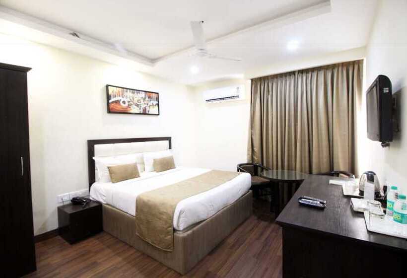 ホテル Genx Usha Kiran Agra