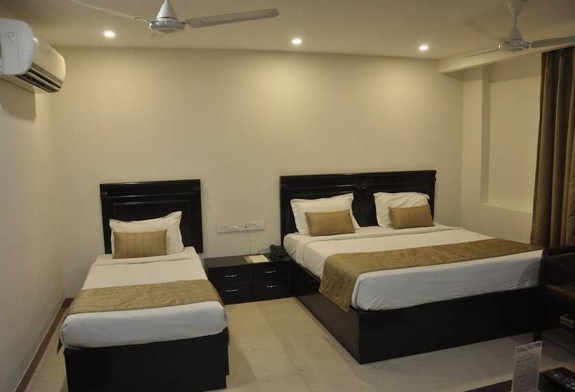 ホテル Genx Usha Kiran Agra