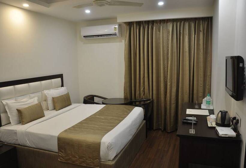 ホテル Genx Usha Kiran Agra