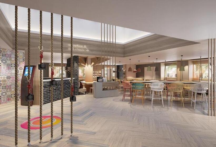 Отель Ginger Goa Panjim