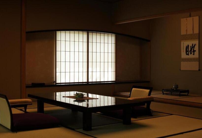هتل Unzen Hanzuiryo By Onko Chishin