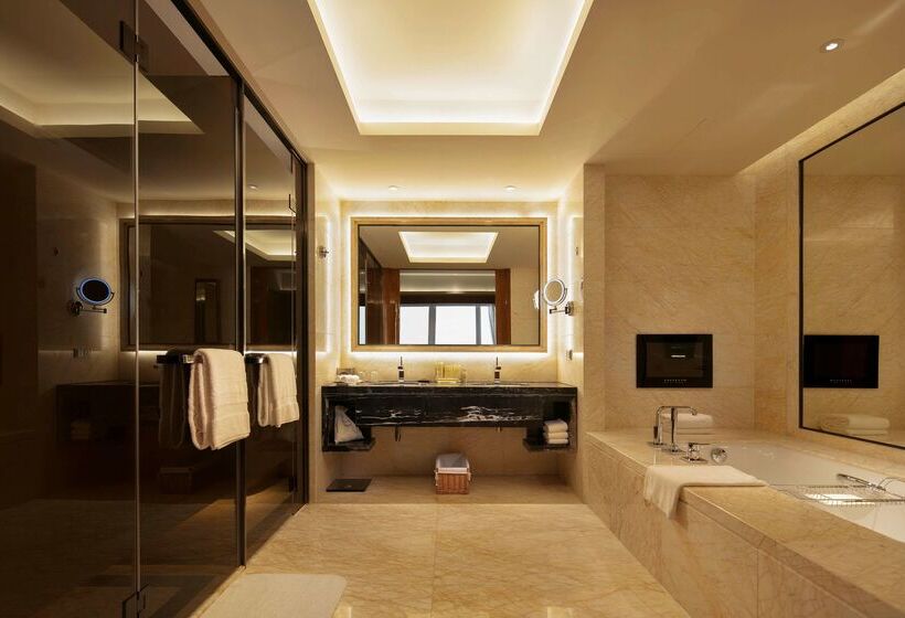 בית מלון כפרי Hilton Dalian