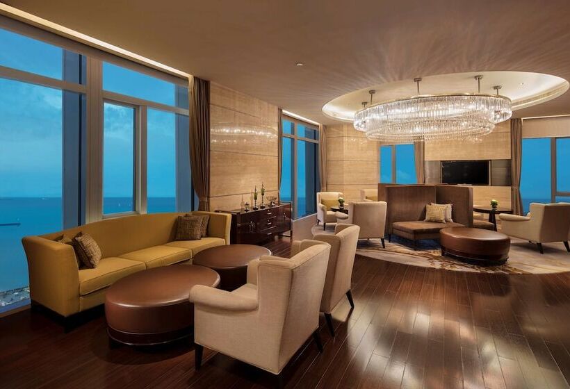 בית מלון כפרי Hilton Dalian