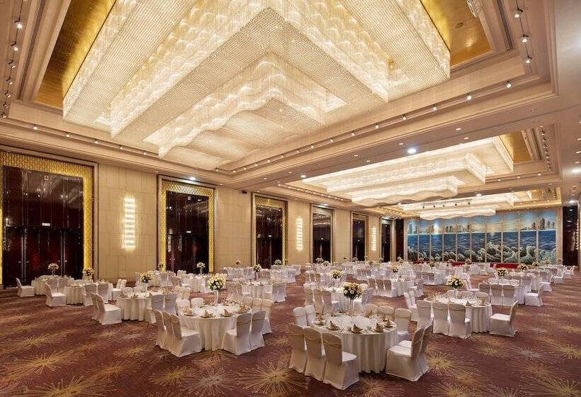 בית מלון כפרי Hilton Dalian