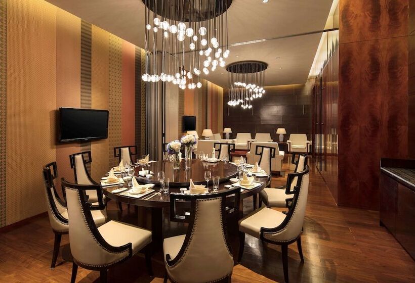 בית מלון כפרי Hilton Dalian