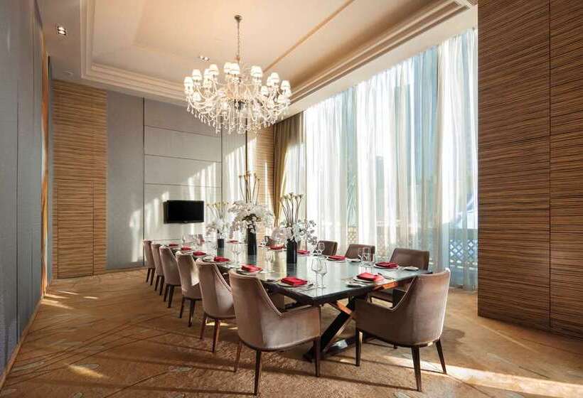 בית מלון כפרי Hilton Dalian