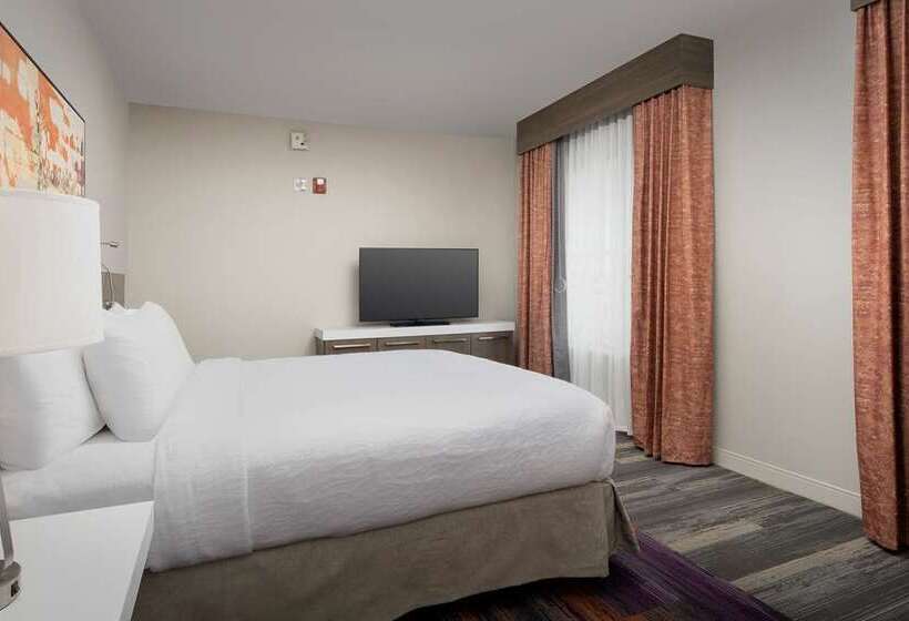 هتل Hilton Garden Inn Columbia Airport