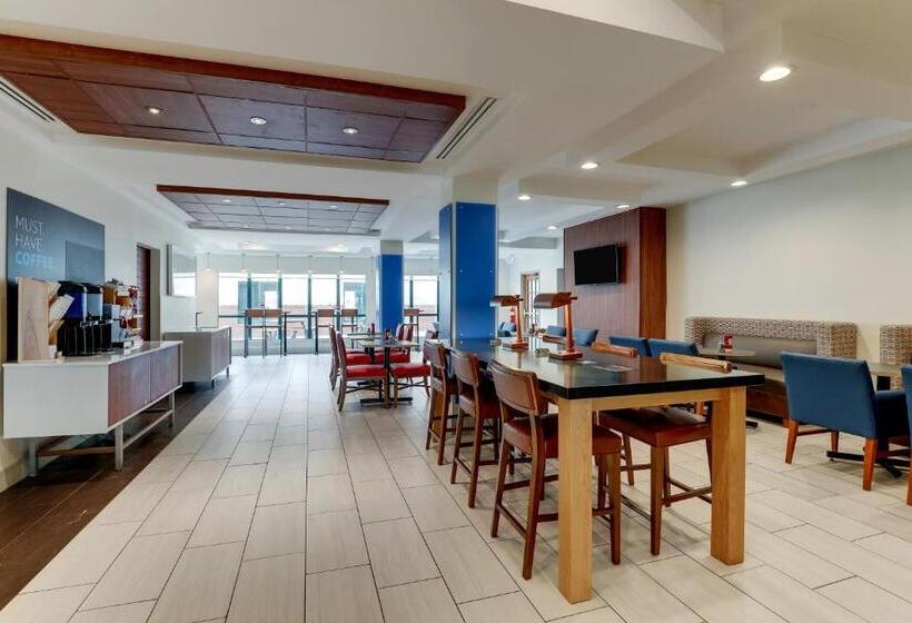 Holiday Inn Express Hotel & Suites Bryan Montpelier, An Ihg