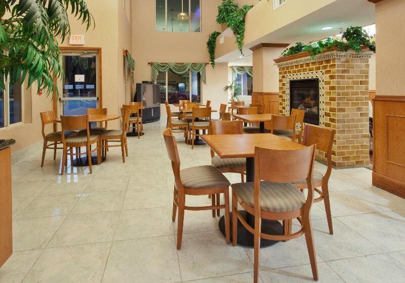 Holiday Inn Express Hotel & Suites Carson City, An Ihg