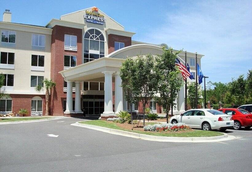 Holiday Inn Express Hotel & Suites Charleston   North, An Ihg