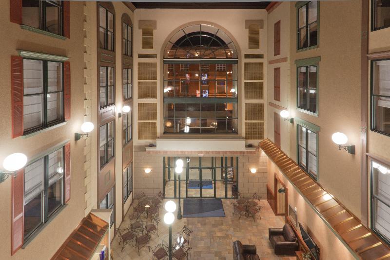 Holiday Inn Express Hotel & Suites Deadwood Gold Dust Casino By Ihg