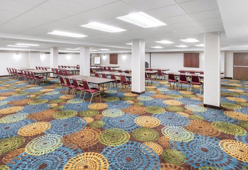 Holiday Inn Express Hotel & Suites Deadwood Gold Dust Casino By Ihg