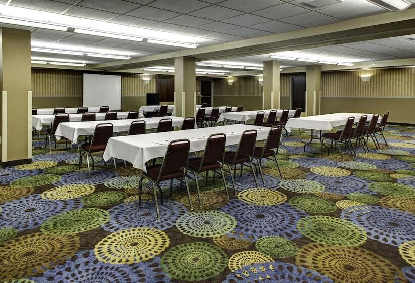 Holiday Inn Express Hotel & Suites Deadwood Gold Dust Casino By Ihg