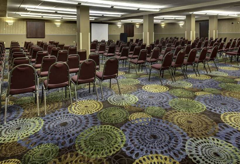 Holiday Inn Express Hotel & Suites Deadwood Gold Dust Casino By Ihg