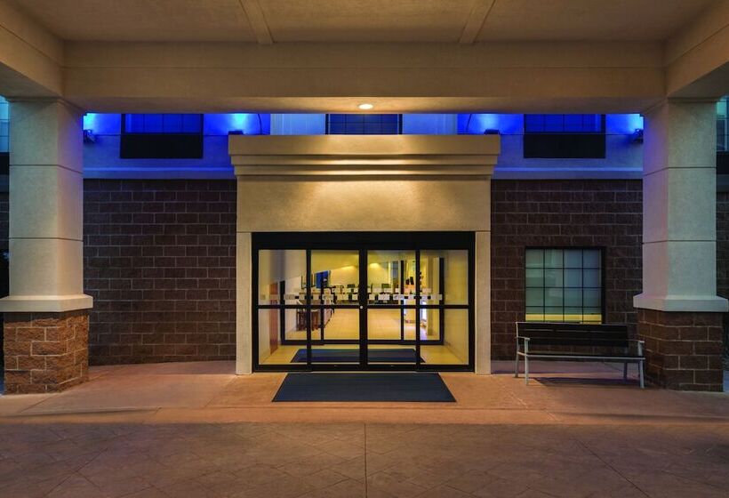 Holiday Inn Express Hotel & Suites Lawton Fort Sill, An Ihg