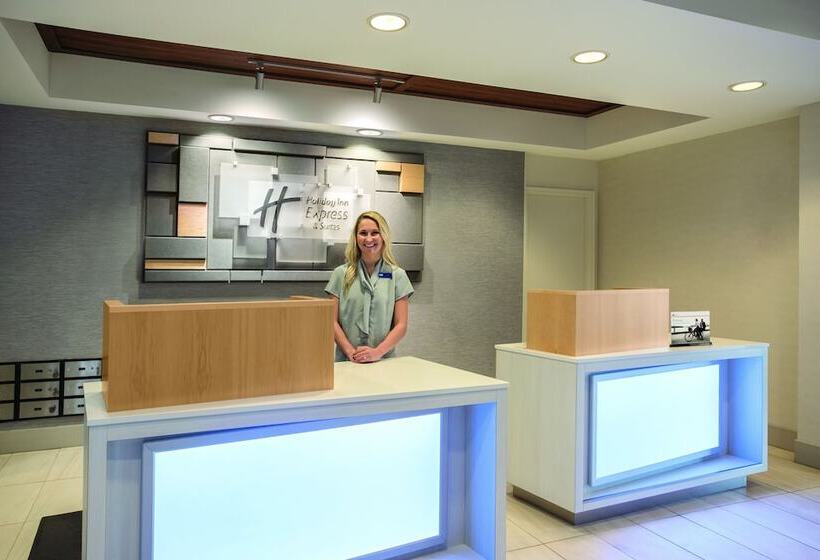 Holiday Inn Express Hotel & Suites Lawton Fort Sill, An Ihg