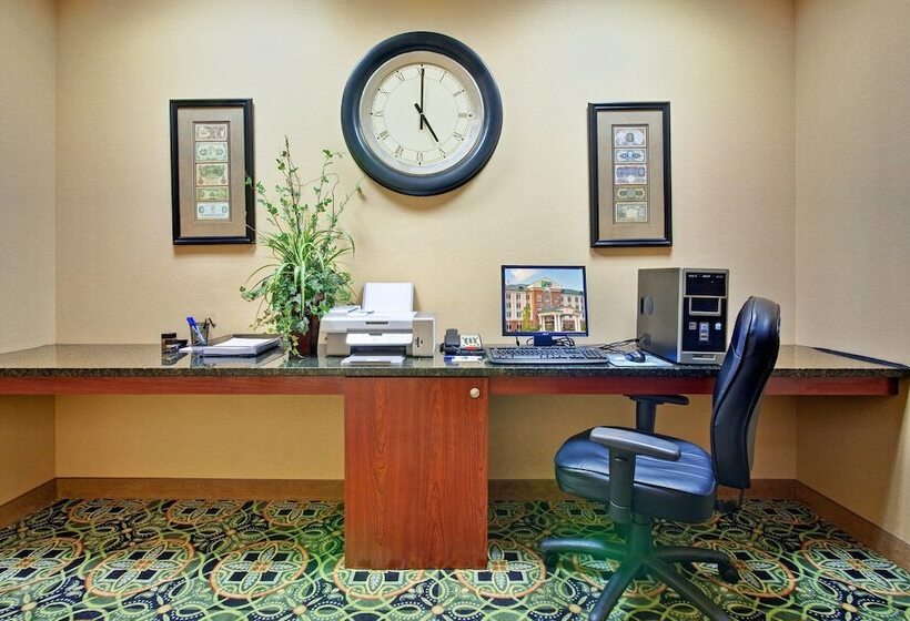 Holiday Inn Express Hotel & Suites Millington Memphis Area, An Ihg