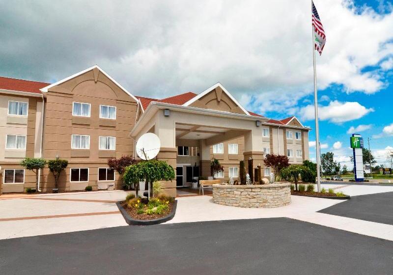 Holiday Inn Express Hotel & Suites Port Clinton Catawba Island, An Ihg