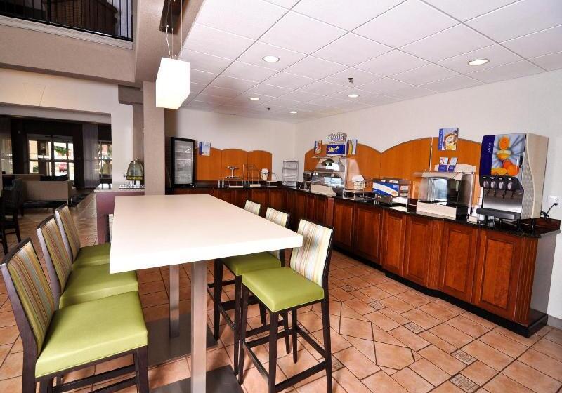 Holiday Inn Express Hotel & Suites Port Clinton Catawba Island, An Ihg